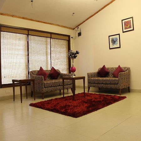 Oyo 2531 Hotel Una Comfort Misty Oak Nainital Exterior photo