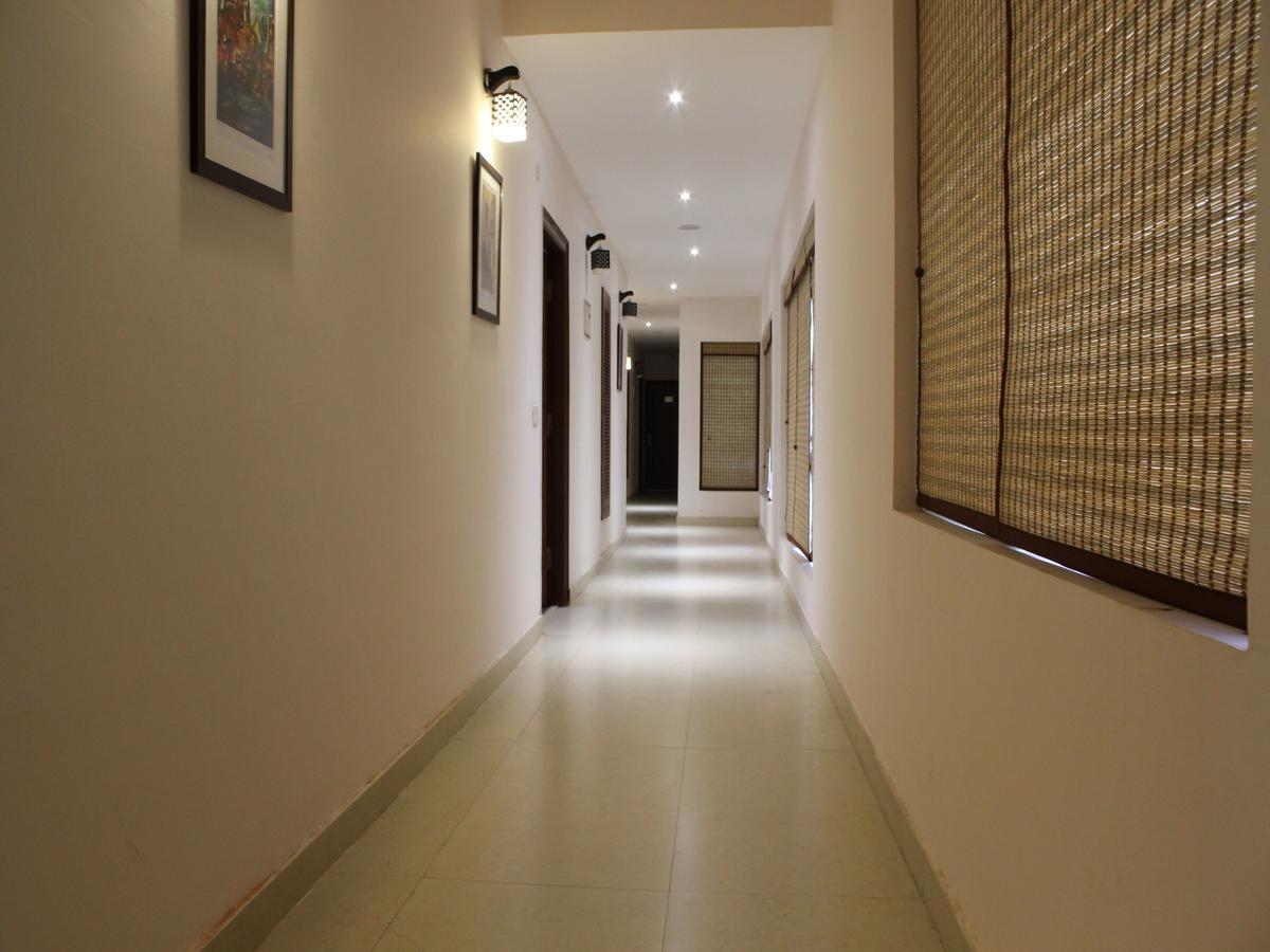 Oyo 2531 Hotel Una Comfort Misty Oak Nainital Exterior photo