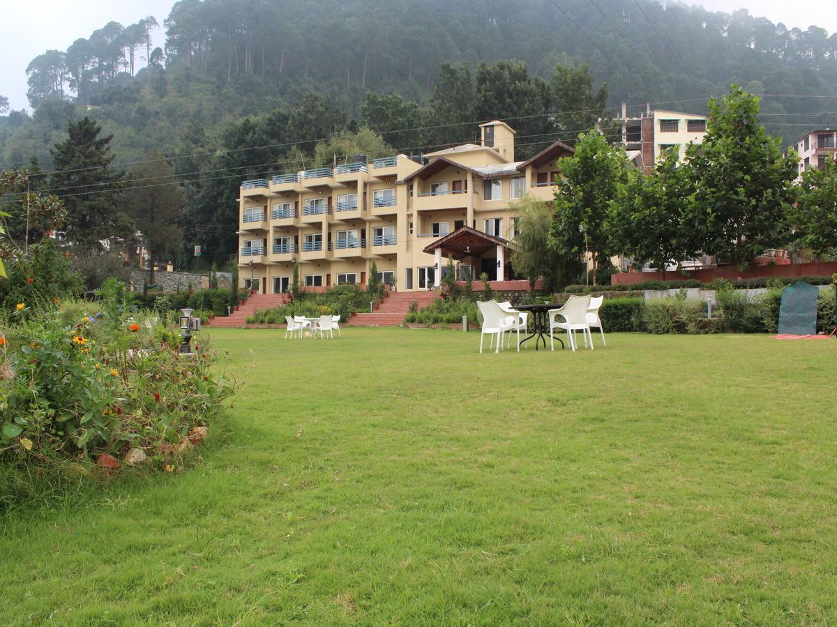 Oyo 2531 Hotel Una Comfort Misty Oak Nainital Exterior photo